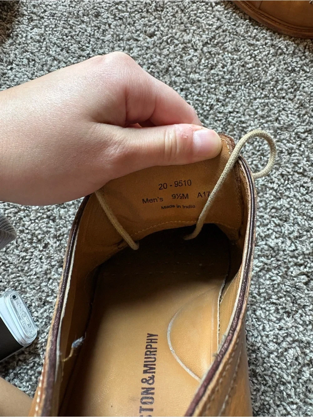 Johnston & Murphy Classic Men’s Leather Derby Shoes in Tan
